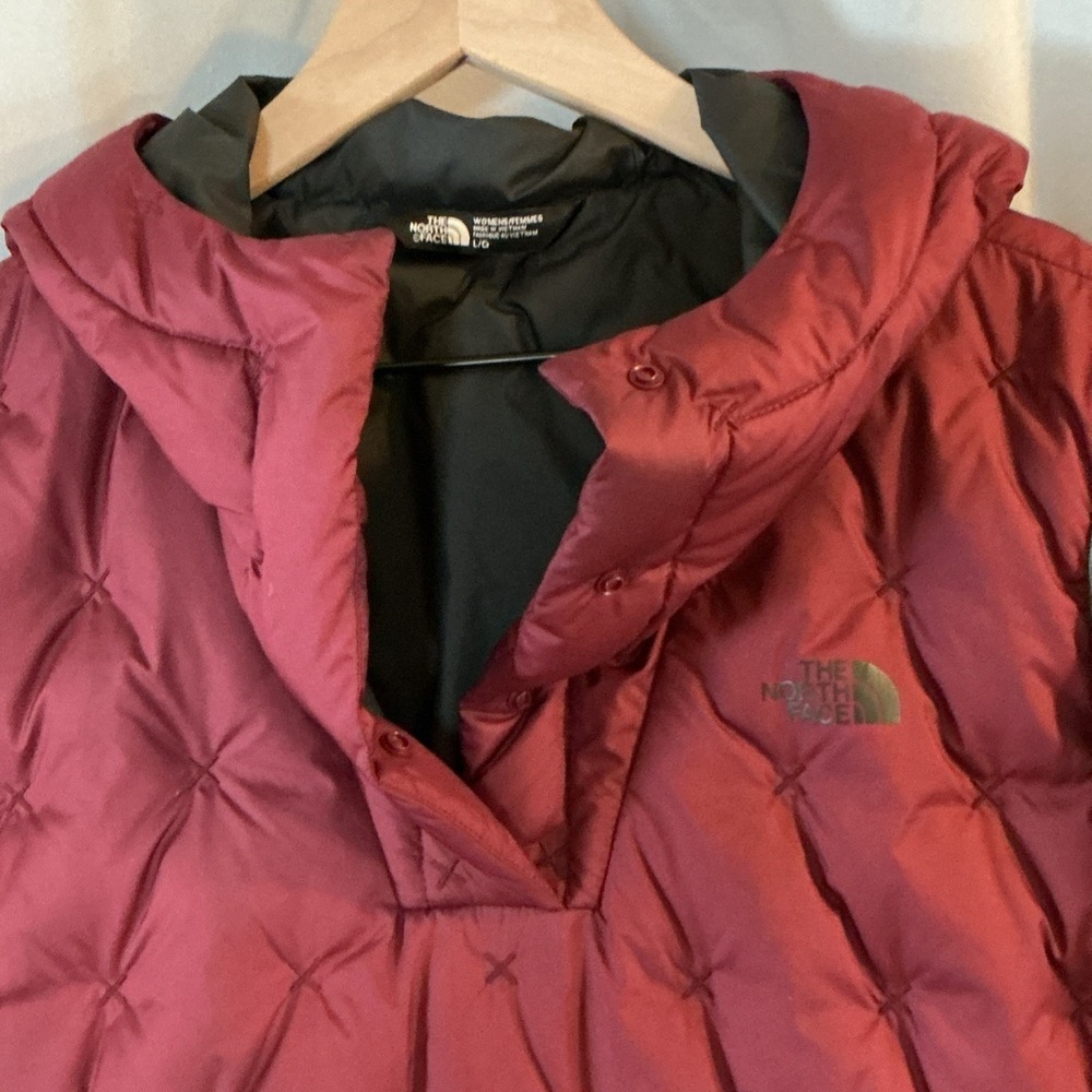 Women's North Face Burgundy Mashup Pullover Hooded Down Filled Jacket. Size L - Picture 3 of 11